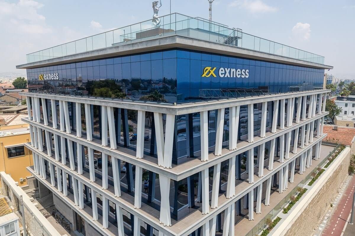 Costos y spreads de Exness